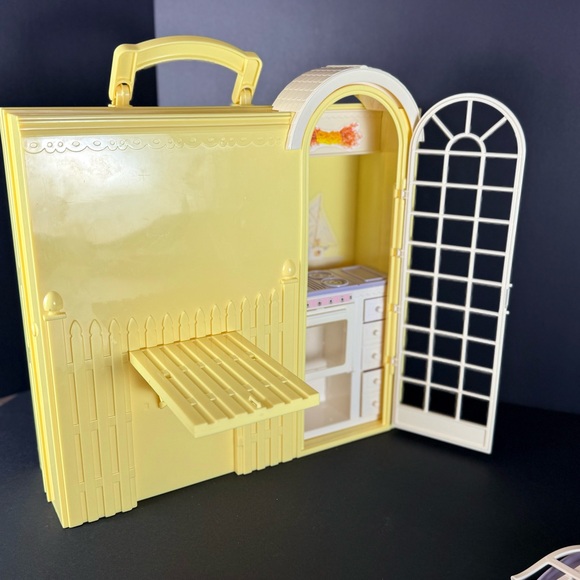 Vintage Barbie Happy Family Grandmas Kitchen Portable Play set 1998 W/5 Chairs - Picture 16 of 16